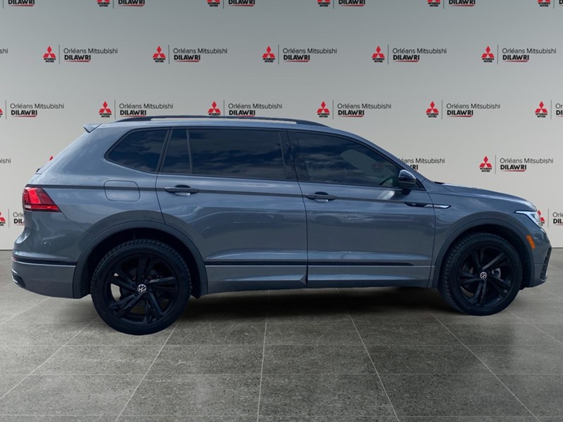 PLATINUM GRAY M 2023 Volkswagen Tiguan Comfortline R-Line Black Edition 4MOTION