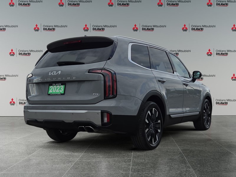 2023 Kia Telluride SX Limited AWD w/Black Interior