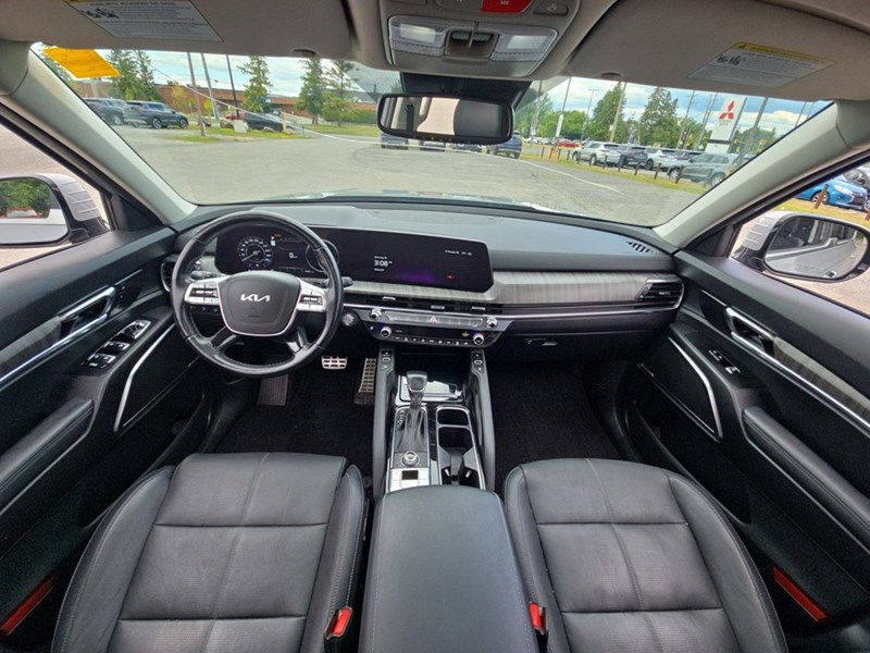 2023 Kia Telluride SX Limited AWD w/Black Interior