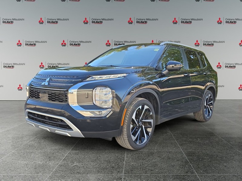 BLACK DIAMOND 2024 Mitsubishi Outlander SEL S-AWC