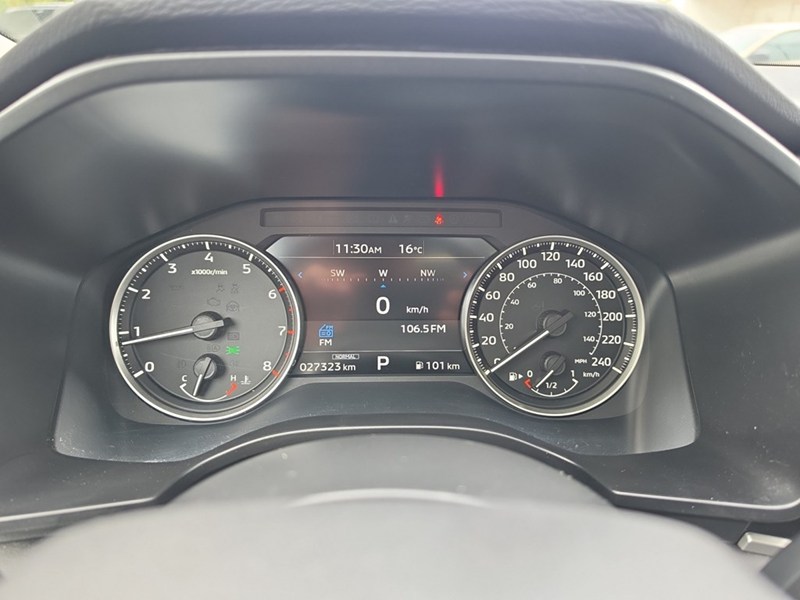 BLACK DIAMOND 2024 Mitsubishi Outlander LE S-AWC