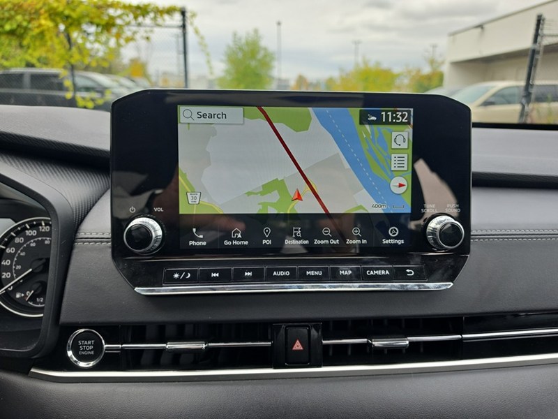 BLACK DIAMOND 2024 Mitsubishi Outlander LE S-AWC