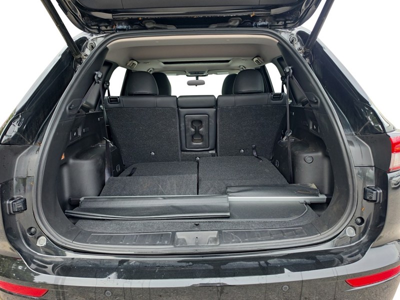 BLACK DIAMOND 2024 Mitsubishi Outlander LE S-AWC