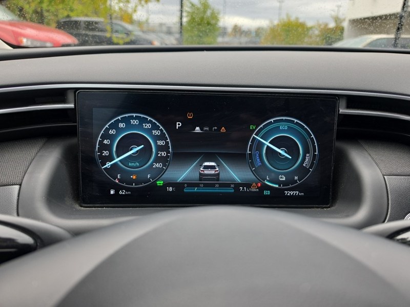 CRYSTAL WHITE 2024 Hyundai Tucson Hybrid Luxury AWD