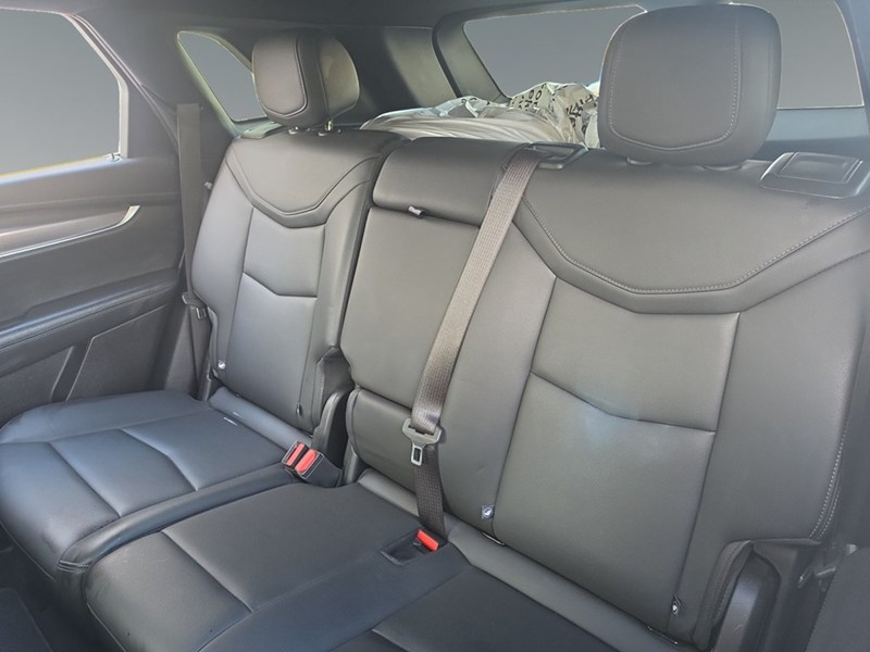 ARGENT SILVER M 2023 Cadillac XT5 AWD 4dr Luxury