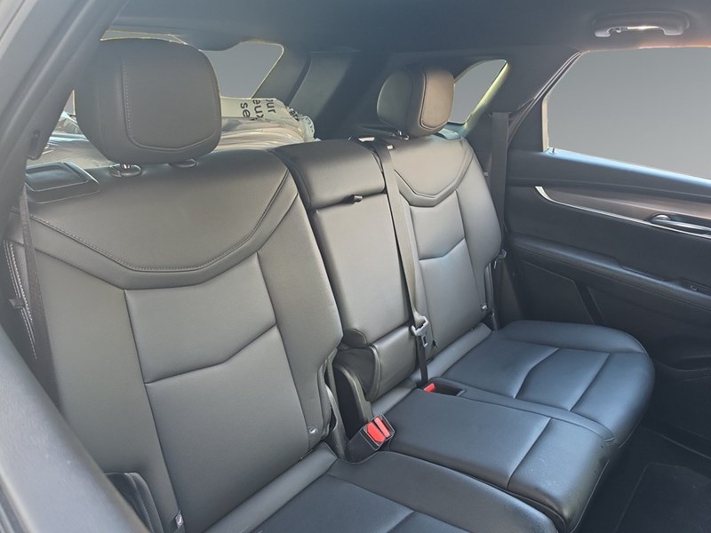 ARGENT SILVER M 2023 Cadillac XT5 AWD 4dr Luxury