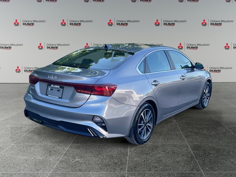 2023 Kia Forte EX IVT