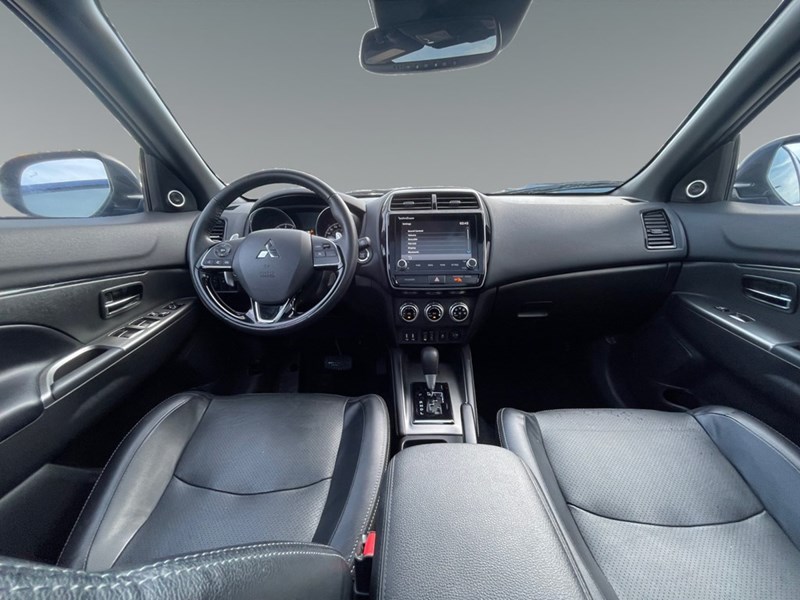 2023 Mitsubishi RVR GT AWC