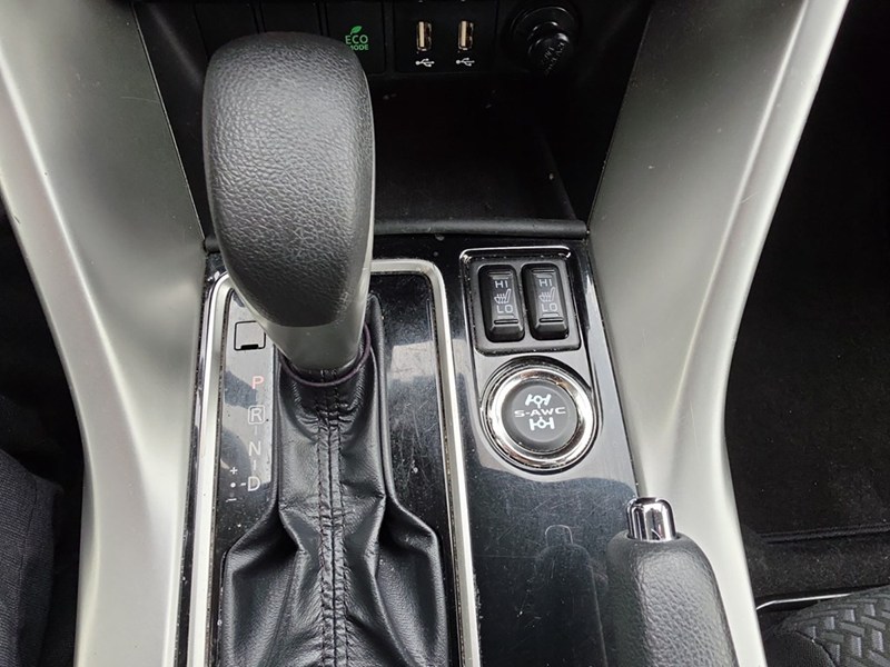 TARMAC BLACK PE 2023 Mitsubishi Eclipse Cross ES S-AWC