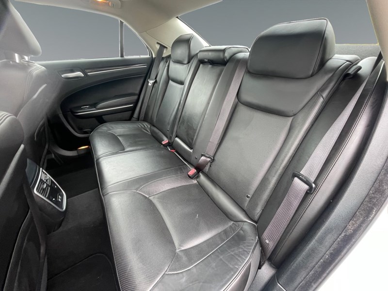 2023 Chrysler 300 300 Touring L AWD