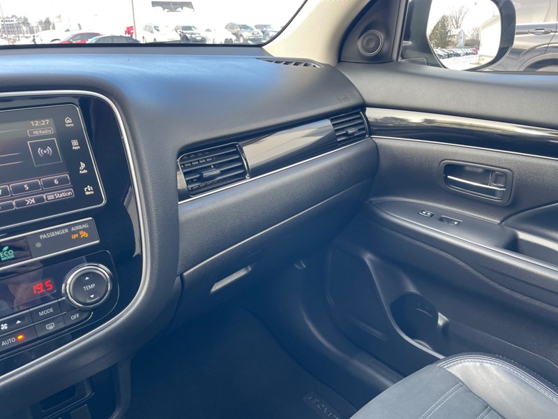 2019 Mitsubishi Outlander SE AWC