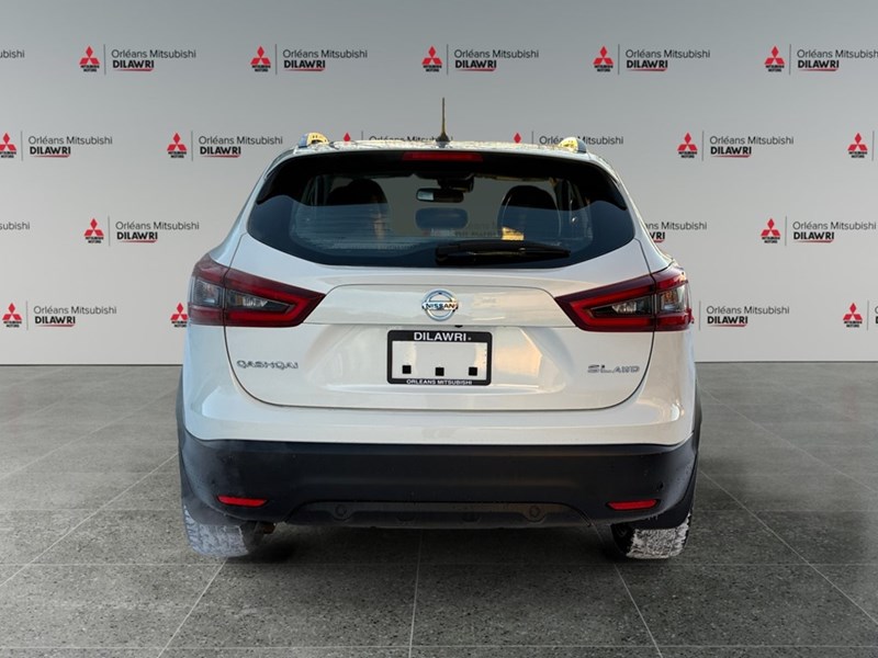 2023 Nissan Qashqai AWD SL CVT