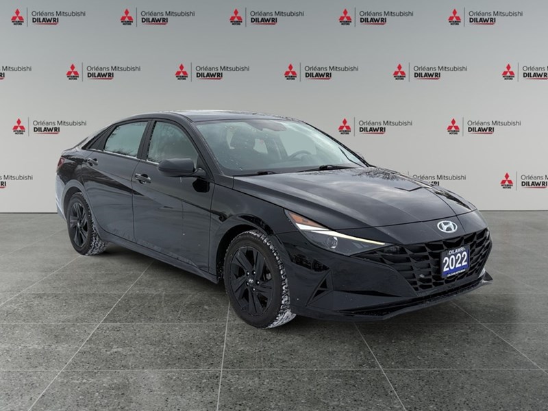 2022 Hyundai Elantra Preferred IVT