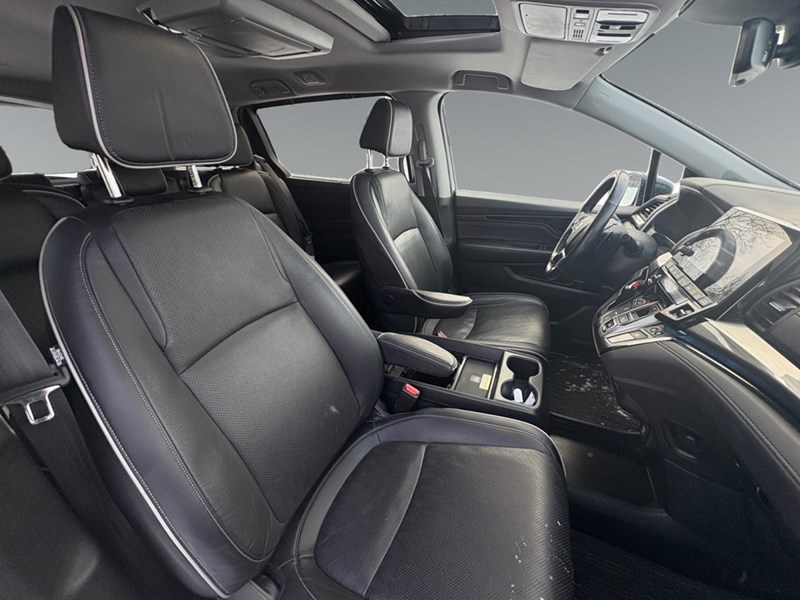 2023 Honda Odyssey Touring Auto