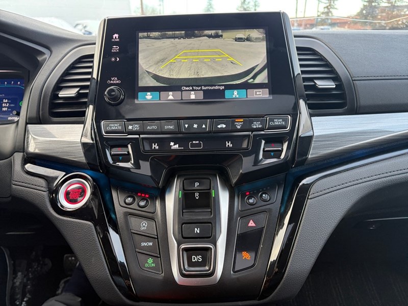 2023 Honda Odyssey Touring Auto