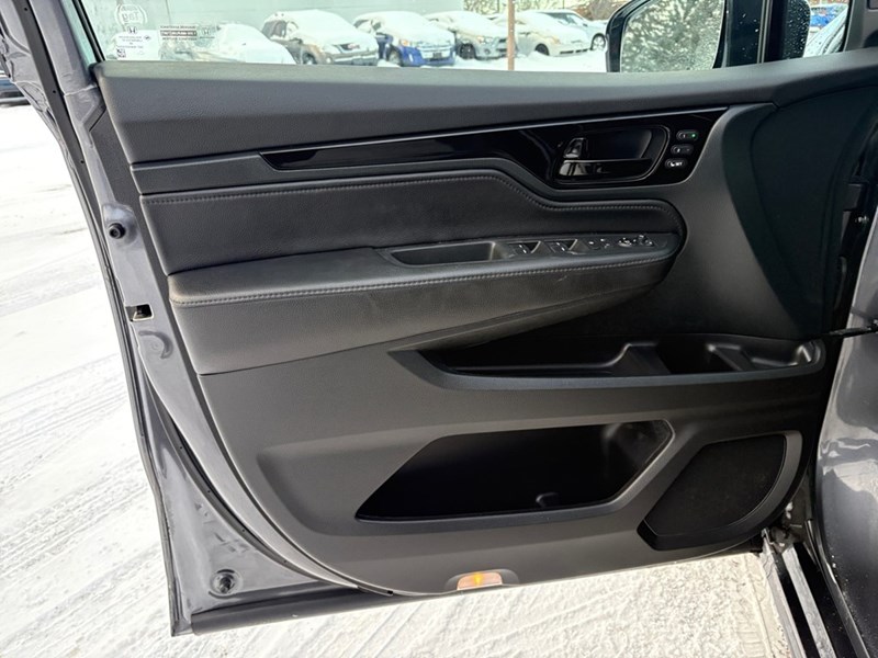 2023 Honda Odyssey Touring Auto