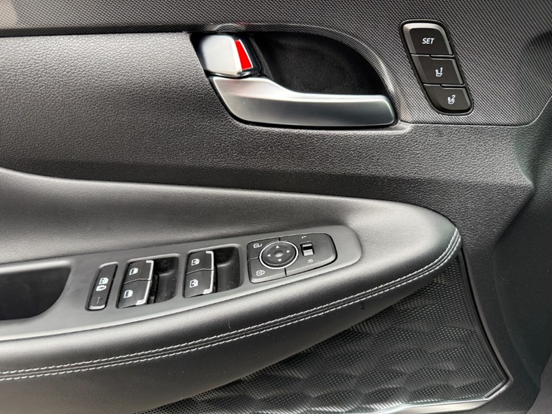 2023 Hyundai Santa Fe HEV Luxury AWD