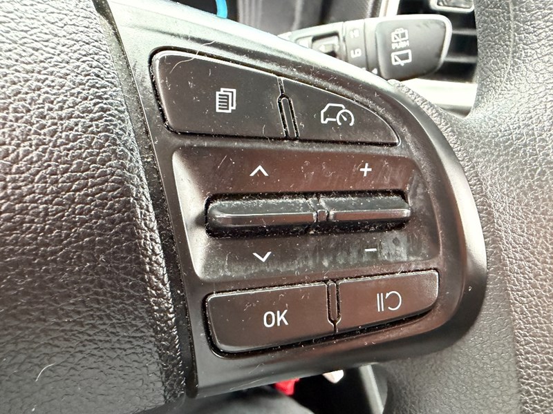 2024 Hyundai Venue Essential IVT