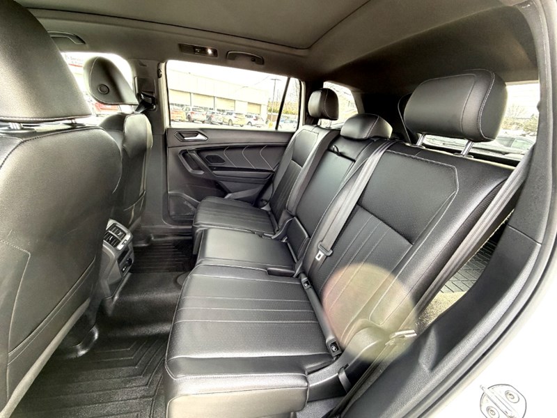 2024 Volkswagen Tiguan Comfortline R-Line Black Edition 4MOTION