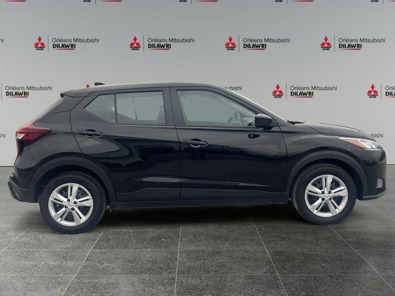 2024 Nissan Kicks S FWD