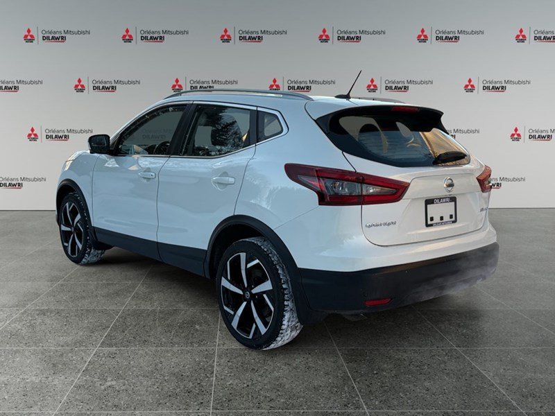 2023 Nissan Qashqai AWD SL CVT