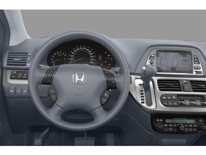 2010 Honda Odyssey 4dr Wgn Touring w/RES & Navi Interior Shot 3