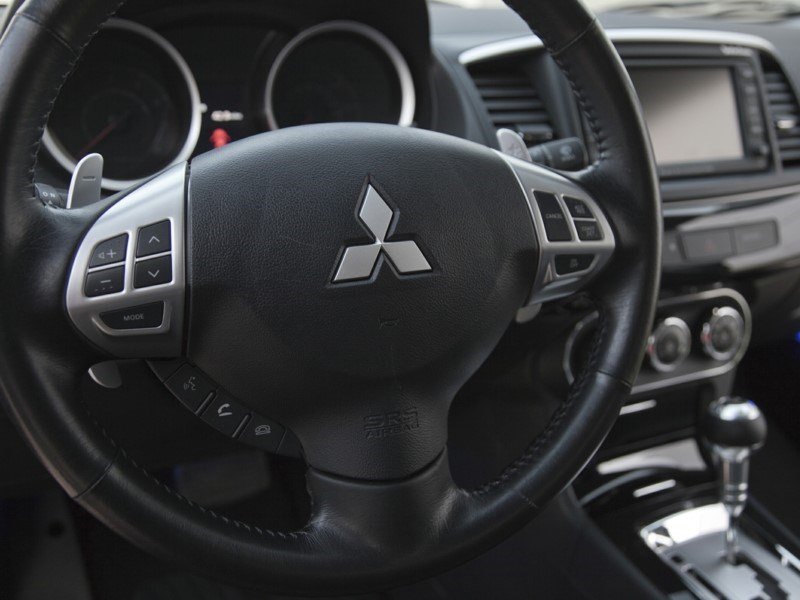2014 Mitsubishi Lancer SE AWC OEM Shot 4