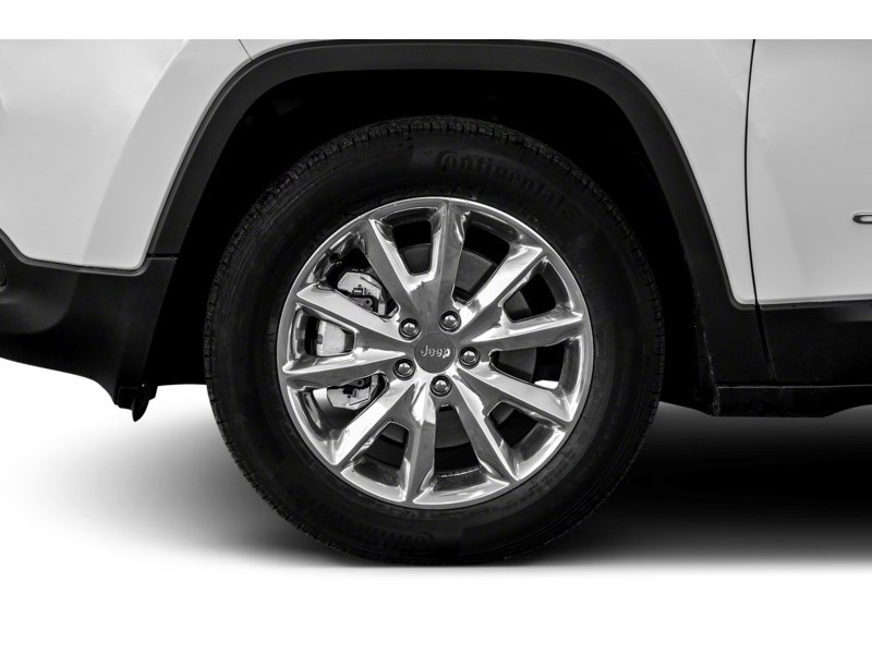 2017 Jeep Cherokee 4WD 4dr Limited Exterior Shot 5