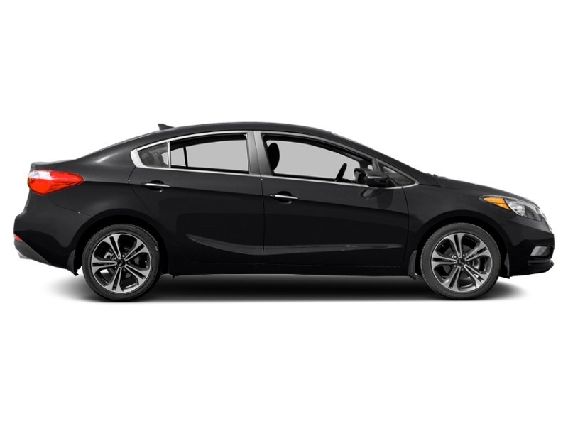 2016 Kia Forte 4dr Sdn Auto LX Exterior Shot 11