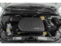 2016 Dodge Grand Caravan 4dr Wgn SXT Exterior Shot 3