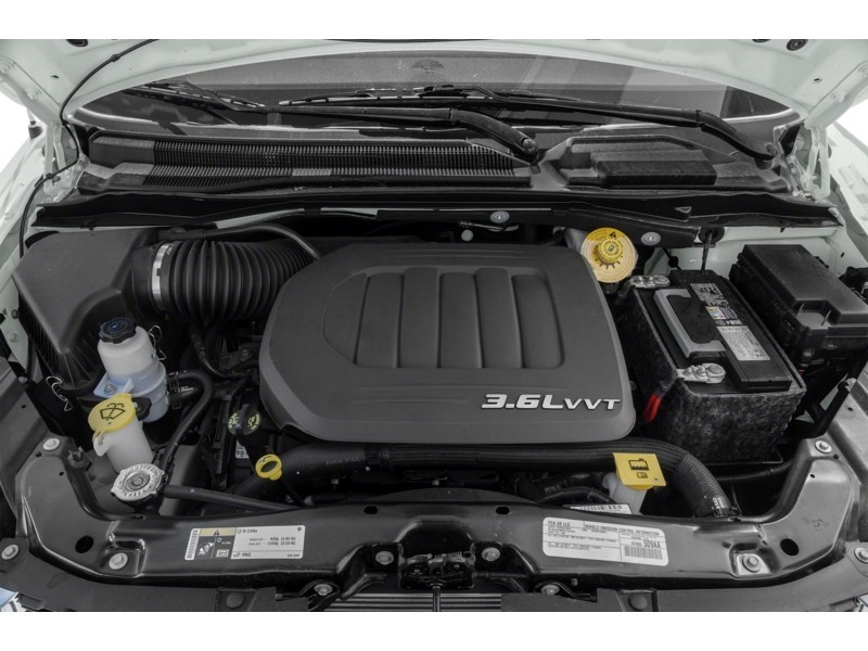 2016 Dodge Grand Caravan 4dr Wgn SXT Exterior Shot 3