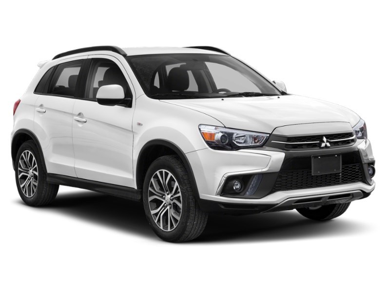 2019 Mitsubishi RVR SE LTD AWC Exterior Shot 9