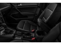 2018 Volkswagen Golf SportWagen Trendline Manual Interior Shot 7