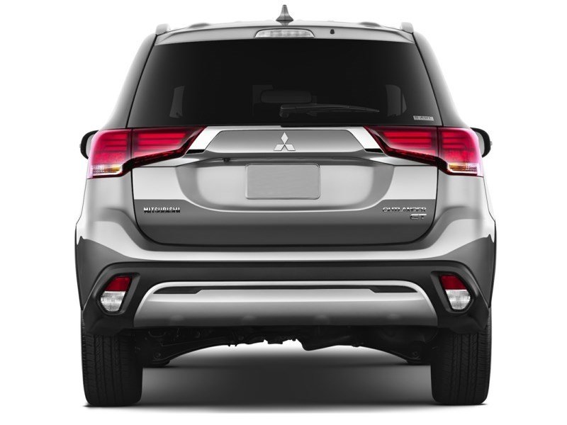 2019 Mitsubishi Outlander ES OEM Shot 4