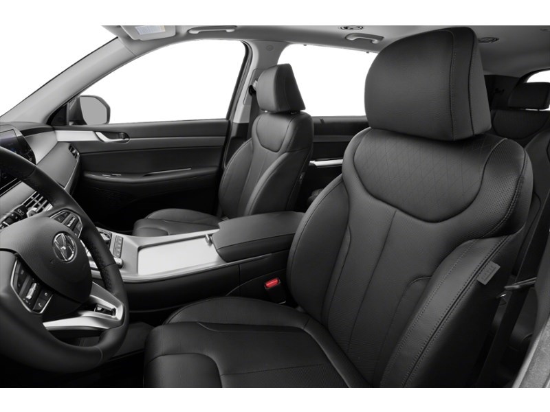 2022 Hyundai Palisade Luxury 7-Passenger AWD Interior Shot 4