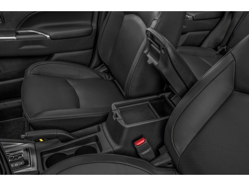2024 Mitsubishi RVR GT AWC Interior Shot 7