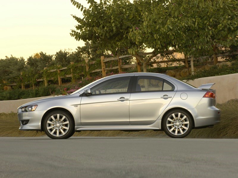 2010 Mitsubishi Lancer DE OEM Shot 3