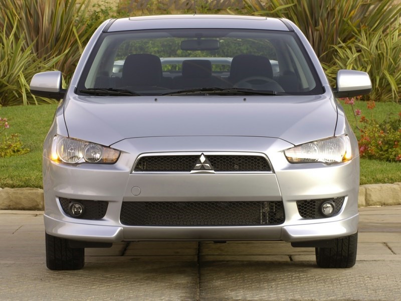 2010 Mitsubishi Lancer DE OEM Shot 4