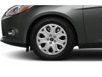 TUXEDO BLACK METALLIC 2014 Ford Focus 5dr HB SE exterior