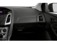 TUXEDO BLACK METALLIC 2014 Ford Focus 5dr HB SE interior