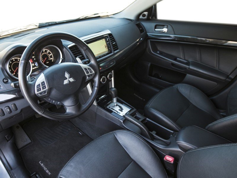 2017 Mitsubishi Lancer ES OEM Shot 5
