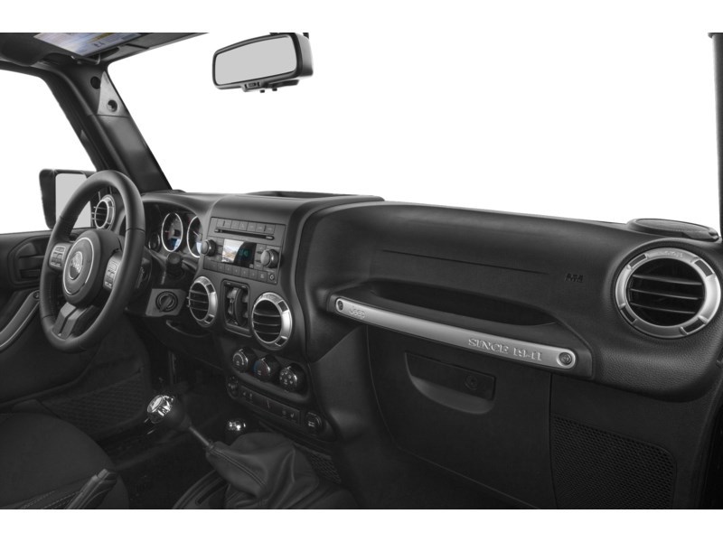 2018 Jeep Wrangler JK Unlimited ALTITUDE Interior Shot 1
