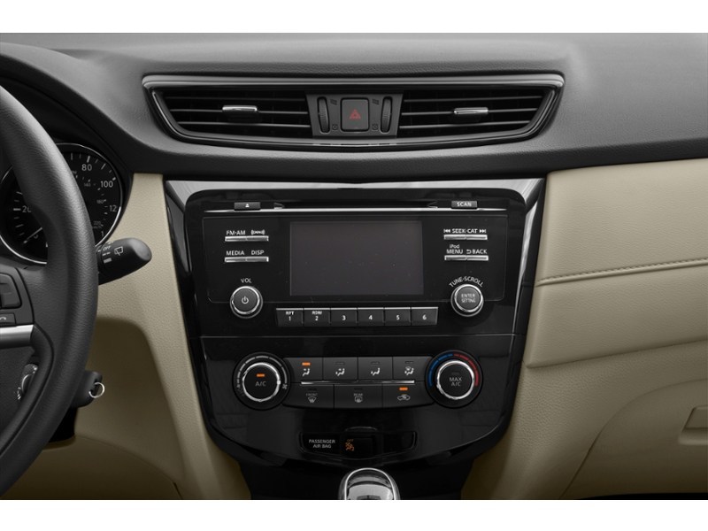 2018 Nissan Rogue AWD Midnight Edition Interior Shot 2