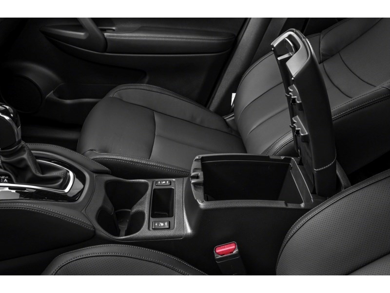 2018 Nissan Rogue AWD SL Interior Shot 7