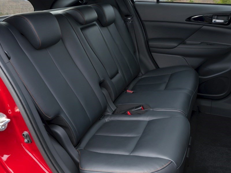 2019 Mitsubishi Eclipse Cross ES OEM Shot 6
