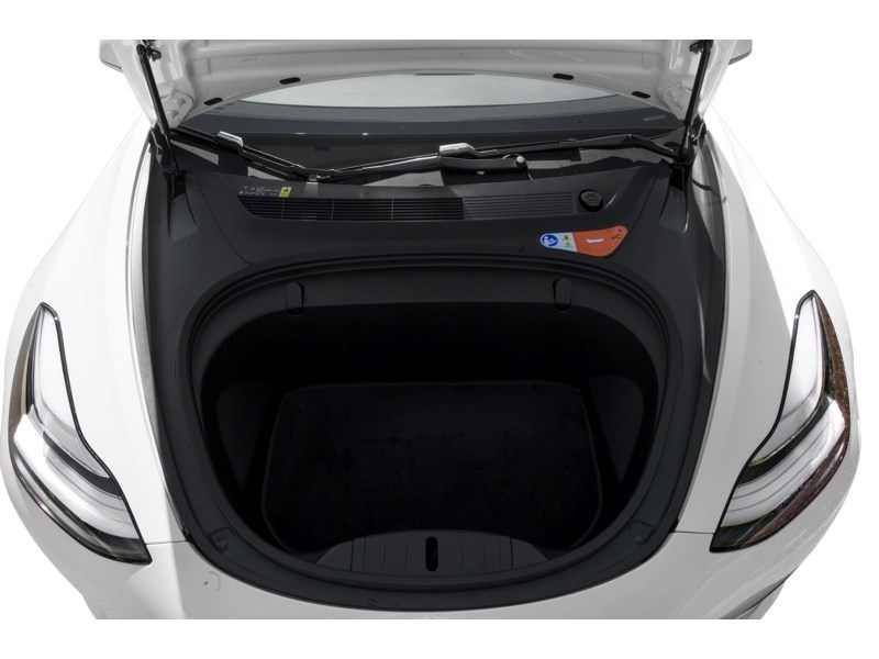 2019 Tesla Model 3 Standard Range RWD *Ltd Avail* Exterior Shot 3