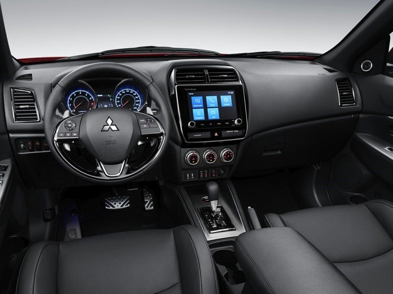 2024 Mitsubishi RVR GT OEM Shot 5
