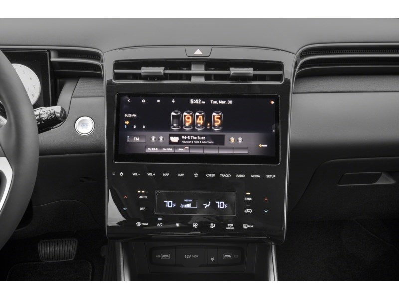 2023 Hyundai Tucson Preferred AWD w/Trend Package Interior Shot 2