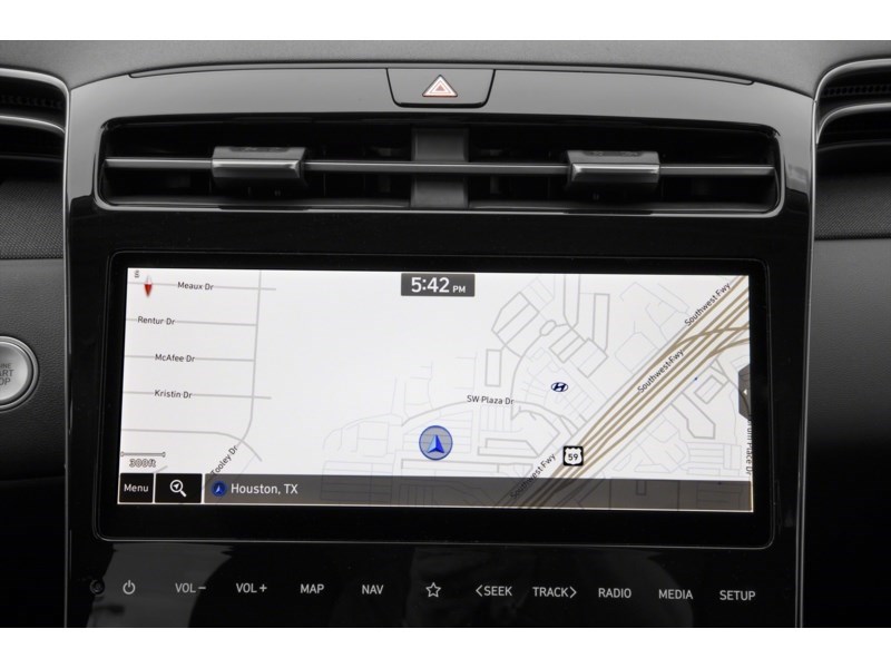 2023 Hyundai Tucson Preferred AWD w/Trend Package Interior Shot 8