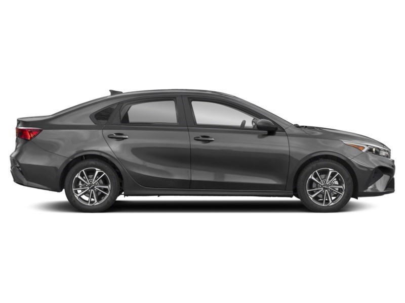 2023 Kia Forte LX IVT Exterior Shot 10